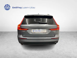 Fahrzeugbild VOLVO V60 2.0 B4 Momentum