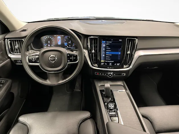 VOLVO V60 2.0 B4 Momentum