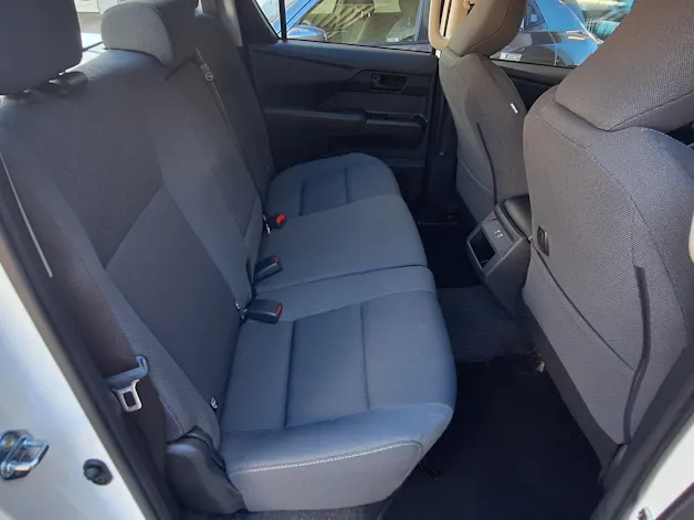 Toyota Hilux Double Cab.-Pick-up 59KWh Comfort