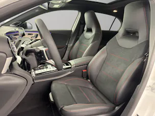 MERCEDES-BENZ A 250 AMG Line 4m