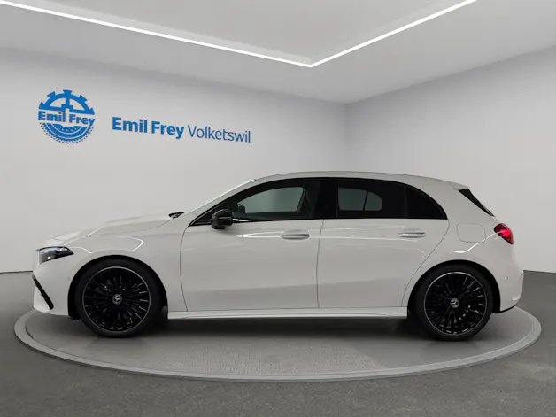 MERCEDES-BENZ A 250 AMG Line 4m