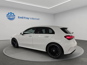 https://vehicle.imgix.net/4428999/c92f8e35-4ab2-4833-a9a2-2451e2a60755.jpg