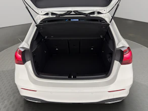 https://vehicle.imgix.net/4428999/d015d20d-788d-4f3c-8fca-455e5113df30.jpg