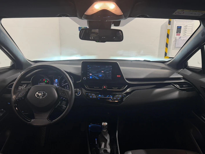 Fahrzeugbild TOYOTA C-HR