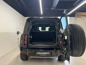Land Rover Defender 110 2.0 P400e X-Dynamic SE