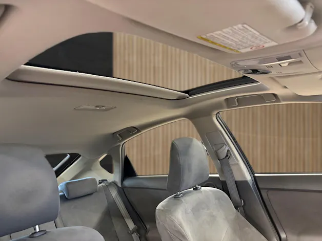 Toyota Prius 1.8 VVTi HSD Sol