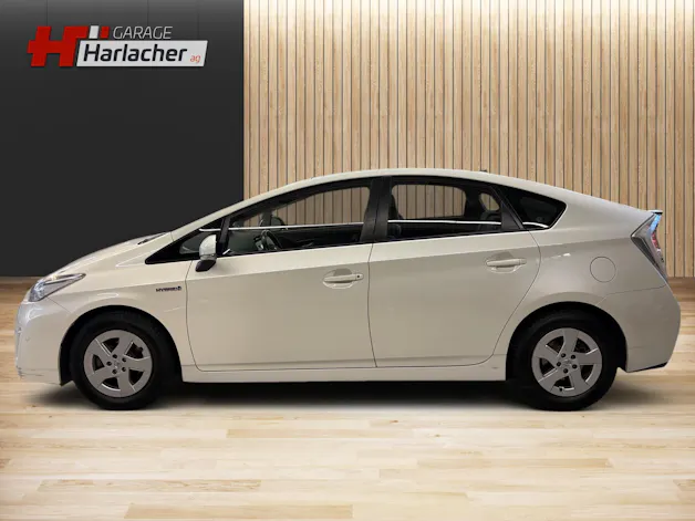 Toyota Prius 1.8 VVTi HSD Sol