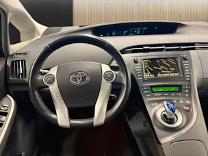 Toyota Prius 1.8 VVTi HSD Sol