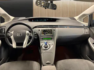 Toyota Prius 1.8 VVTi HSD Sol