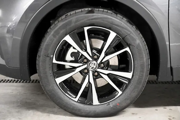 Toyota C-HR 2.0 HEV Swiss Edition 4x4