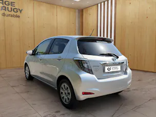 Toyota Yaris 1.5 VVT-i HSD Sol Premium