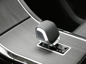 image du véhicule LAND ROVER Range Rover Velar 2.0 P400e Autobiography