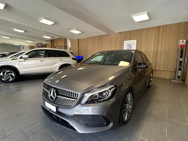 Mercedes-Benz A 250 AMG Line 4m