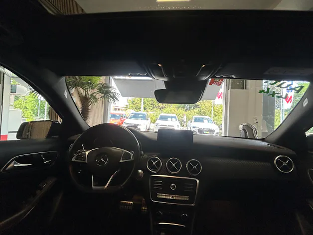Mercedes-Benz A 250 AMG Line 4m