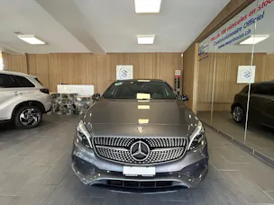 Mercedes-Benz A 250 AMG Line 4m