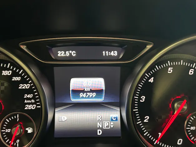 Mercedes-Benz A 250 AMG Line 4m