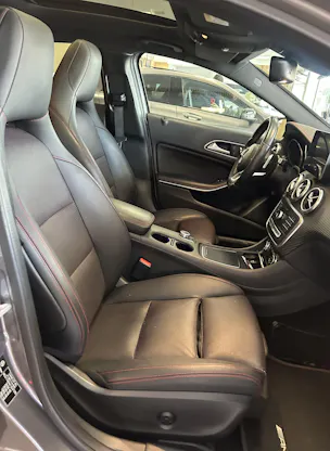 Mercedes-Benz A 250 AMG Line 4m