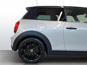 MINI Cooper SE F56