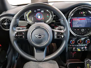 MINI Cooper SE F56