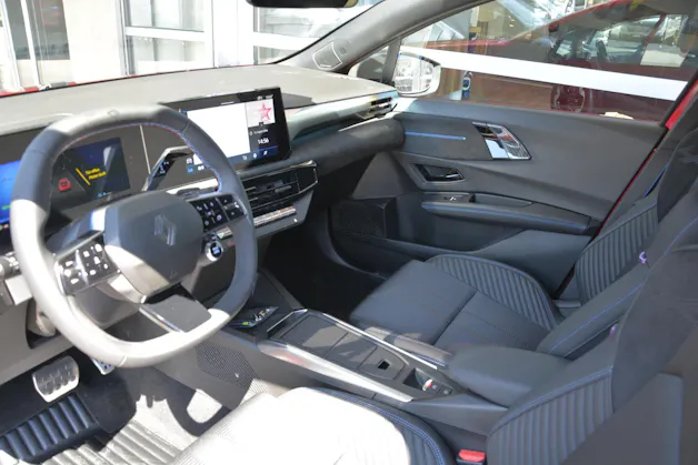 RENAULT Clio 1.8 E-Tech esprit Alpine
