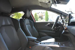 RENAULT Clio 1.8 E-Tech esprit Alpine