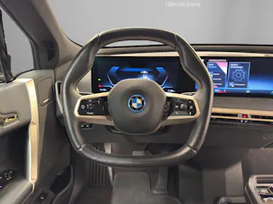 BMW iX xDrive50