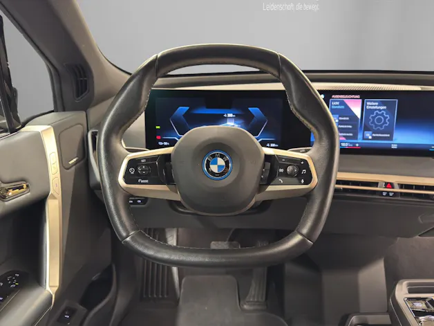 BMW iX xDrive50