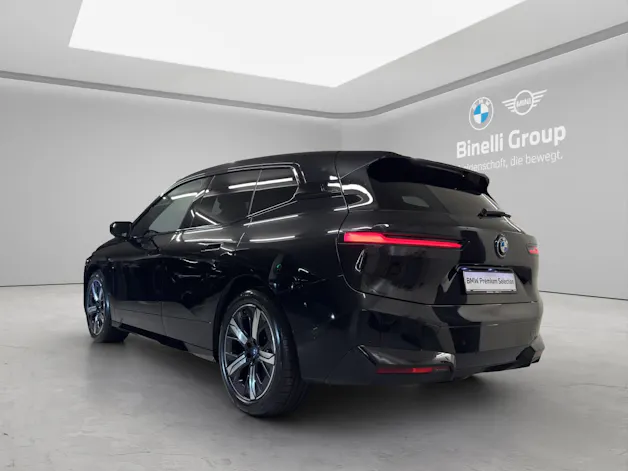 BMW iX xDrive50