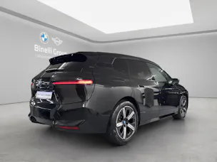BMW iX xDrive50