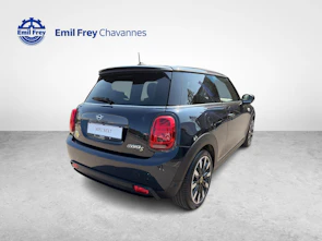 Fahrzeugbild MINI F56 Cooper SE