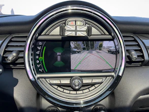 https://vehicle.imgix.net/4429255/5383b1b9-a08b-4bb6-b2e1-3e892858ce73.jpg