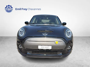 Fahrzeugbild MINI F56 Cooper SE