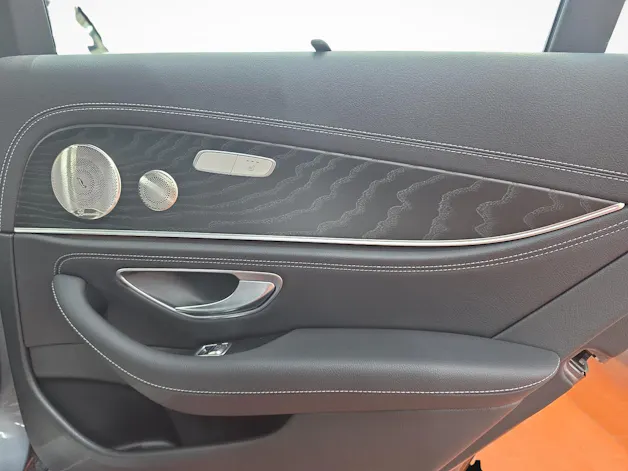 MERCEDES-BENZ E 400 d 4MATIC T-Modell AMG Line