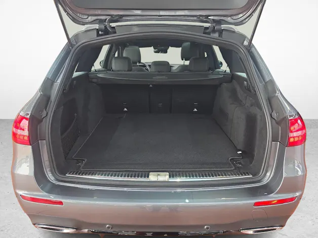 MERCEDES-BENZ E 400 d 4MATIC T-Modell AMG Line