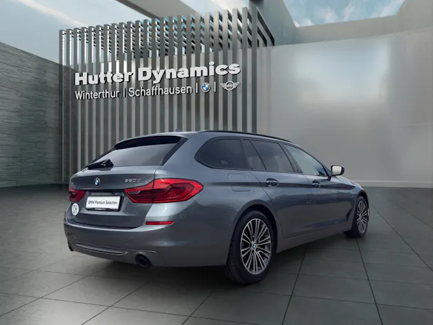 BMW 520d xDrive Touring SPORT LINE