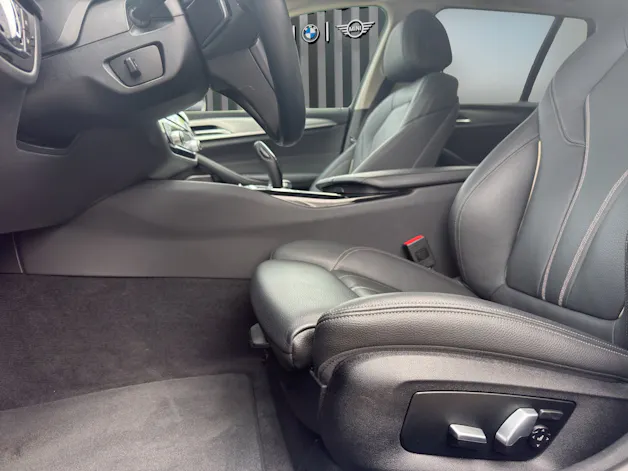 BMW 520d xDrive Touring SPORT LINE