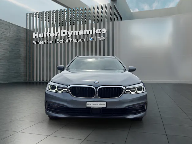 BMW 520d xDrive Touring SPORT LINE
