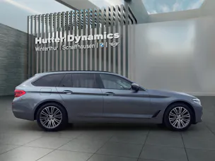 BMW 520d xDrive Touring SPORT LINE