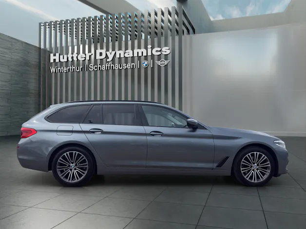 BMW 520d xDrive Touring SPORT LINE