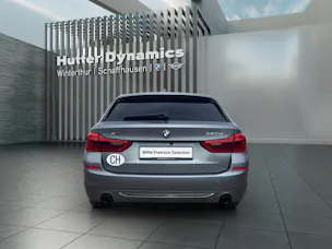 BMW 520d xDrive Touring SPORT LINE