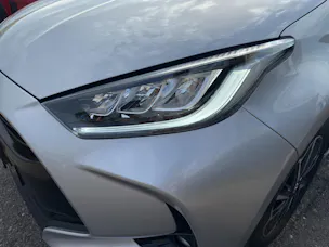 Toyota Yaris 1.5 VVT-i HSD Trend