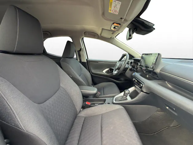 Toyota Yaris 1.5 VVT-i HSD Trend