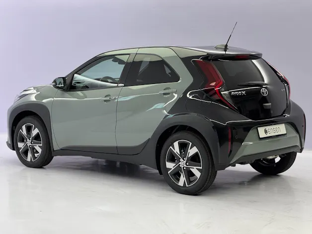 Toyota Aygo X 1.5 VVT-i HSD Trend