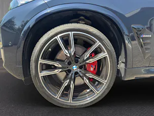 BMW X5 M60i xDrive