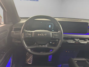 https://vehicle.imgix.net/4429415/41eaf174-13f2-4601-88b8-bcf9dbac9533.jpg