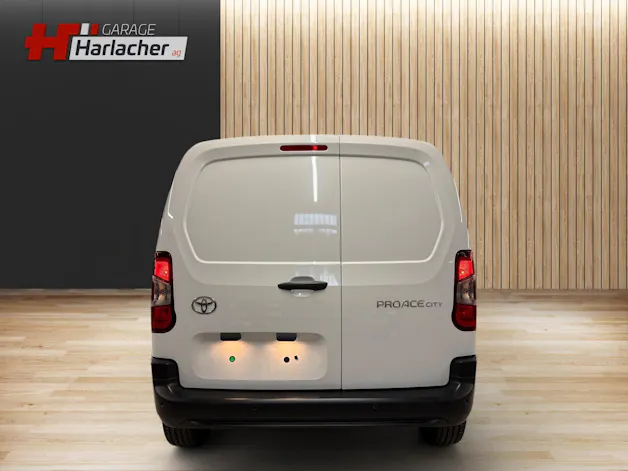 Toyota PROACE CITY Van L1 1.2 Active