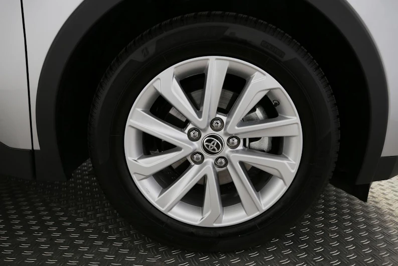 image du véhicule TOYOTA C-HR