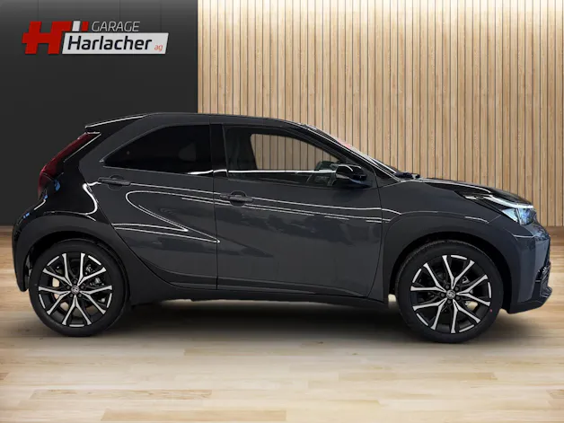 Toyota Aygo X 1.5 VVT-i HSD GR Sport