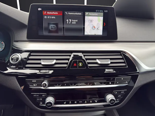 BMW 540i xDrive SAG