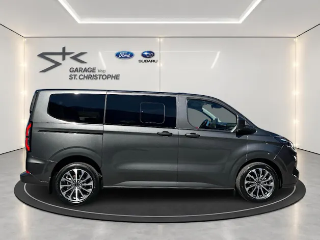 FORD Tourneo C Bus 320 L1 2.0 EcoBlue 170 Titanium X 4x4